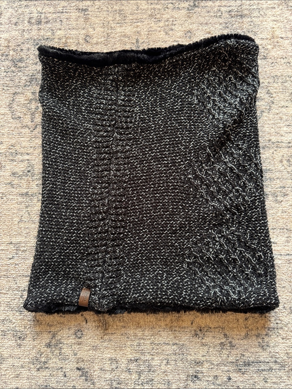 Roots Black Knit Faux-Fur Trim Neck Warmer